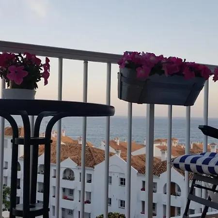 Opposite The Sea Апартаменты