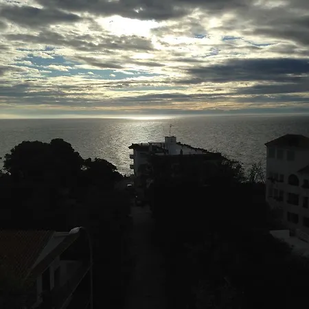 公寓 Opposite The Sea 内尔哈