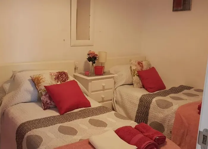 דירה Opposite The Sea נרחה