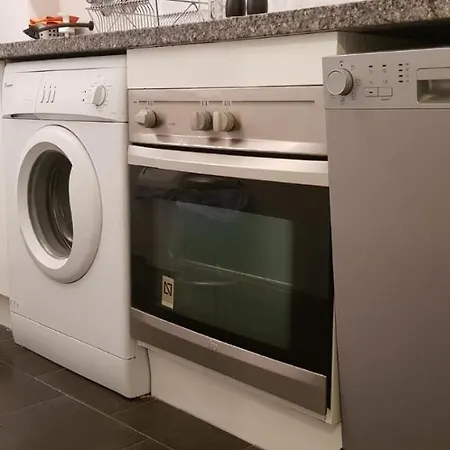 Lägenhet Opposite The Sea